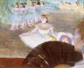 Bailarina con ramo de flores 1878 Edgar Degas
